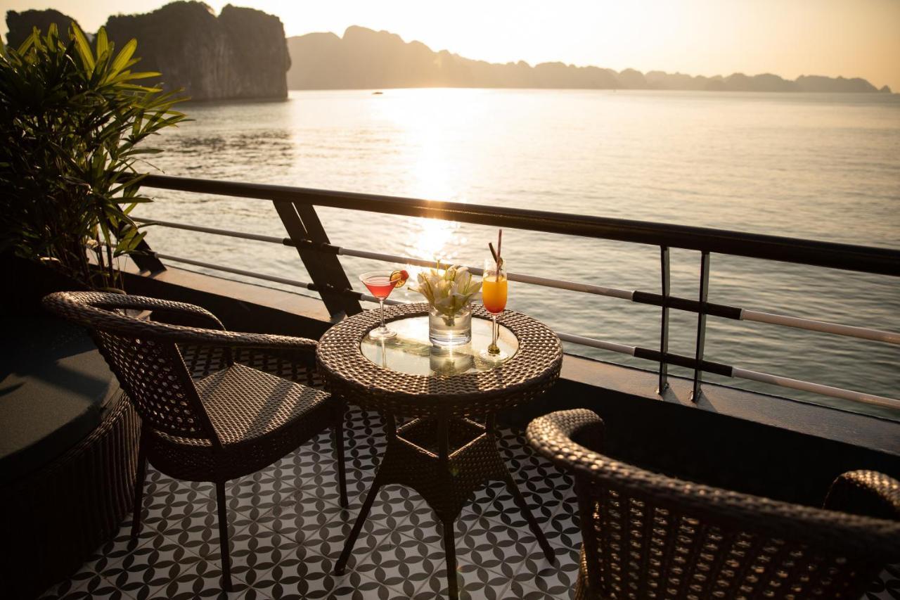 Rosy Cruises Hotel Ha Long Exterior foto